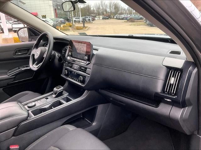 2024 Nissan Pathfinder S 4WD