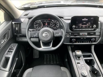 2024 Nissan Pathfinder S 4WD