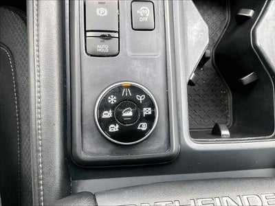 2024 Nissan Pathfinder S 4WD