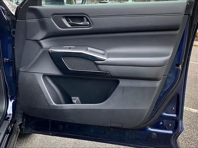 2024 Nissan Pathfinder SV 4WD