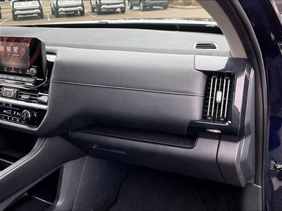 2024 Nissan Pathfinder SV 4WD