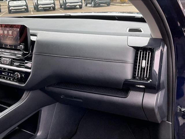 2024 Nissan Pathfinder SV 4WD