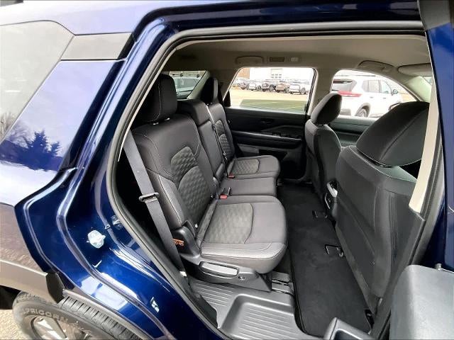 2024 Nissan Pathfinder SV 4WD