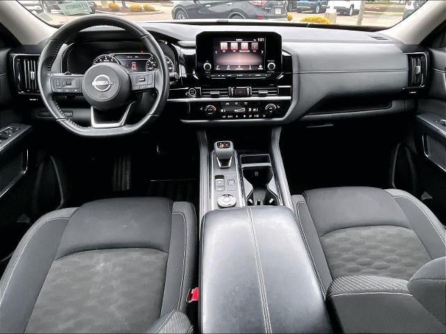 2024 Nissan Pathfinder SV 4WD