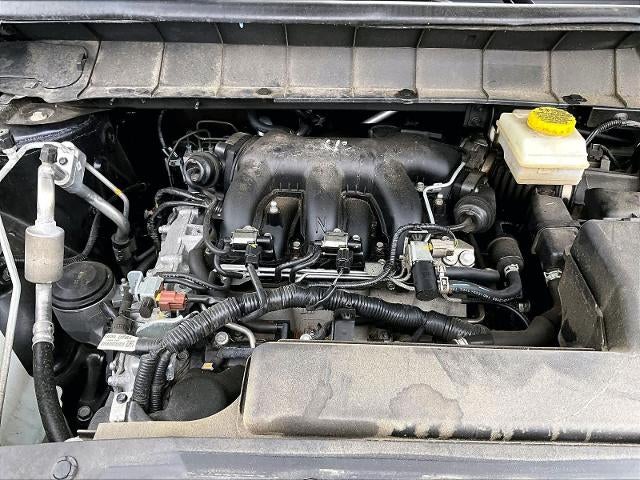 2024 Nissan Pathfinder SV 4WD