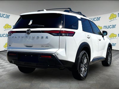 2023 Nissan Pathfinder SV