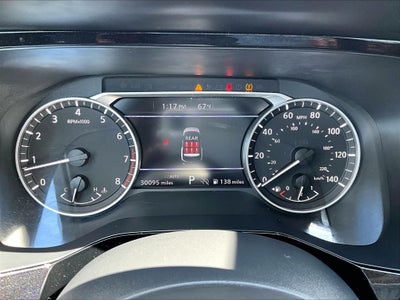 2025 Nissan Pathfinder SV