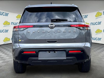 2026 Nissan Pathfinder SV
