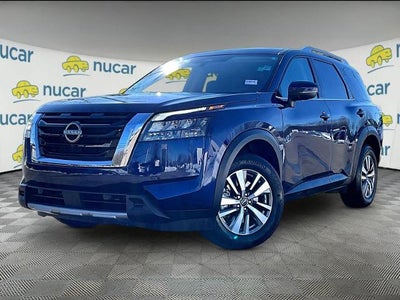 2025 Nissan Pathfinder SL 4WD