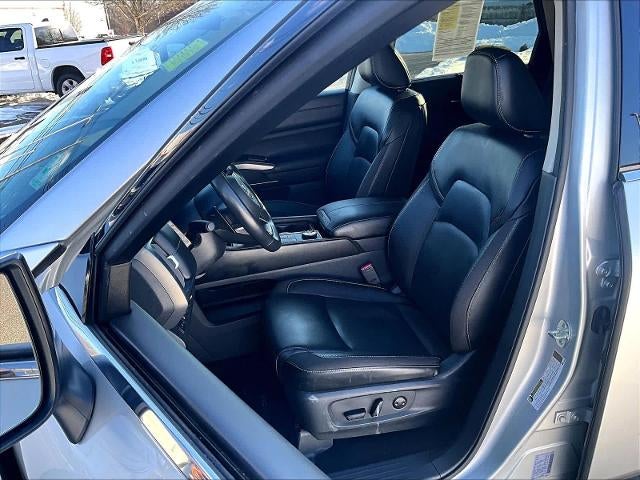 2024 Nissan Pathfinder SL 4WD