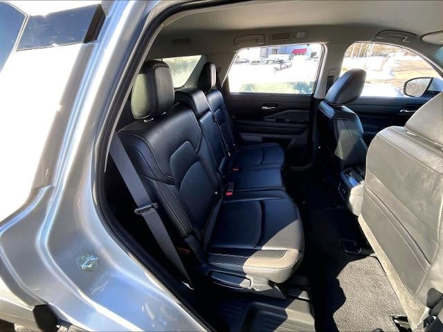 2024 Nissan Pathfinder SL 4WD