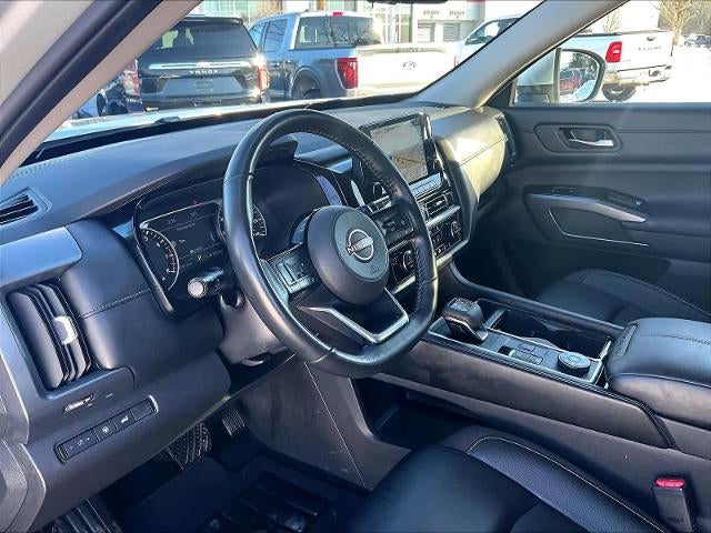 2024 Nissan Pathfinder SL 4WD