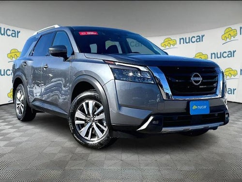 2025 Nissan Pathfinder SL 4WD