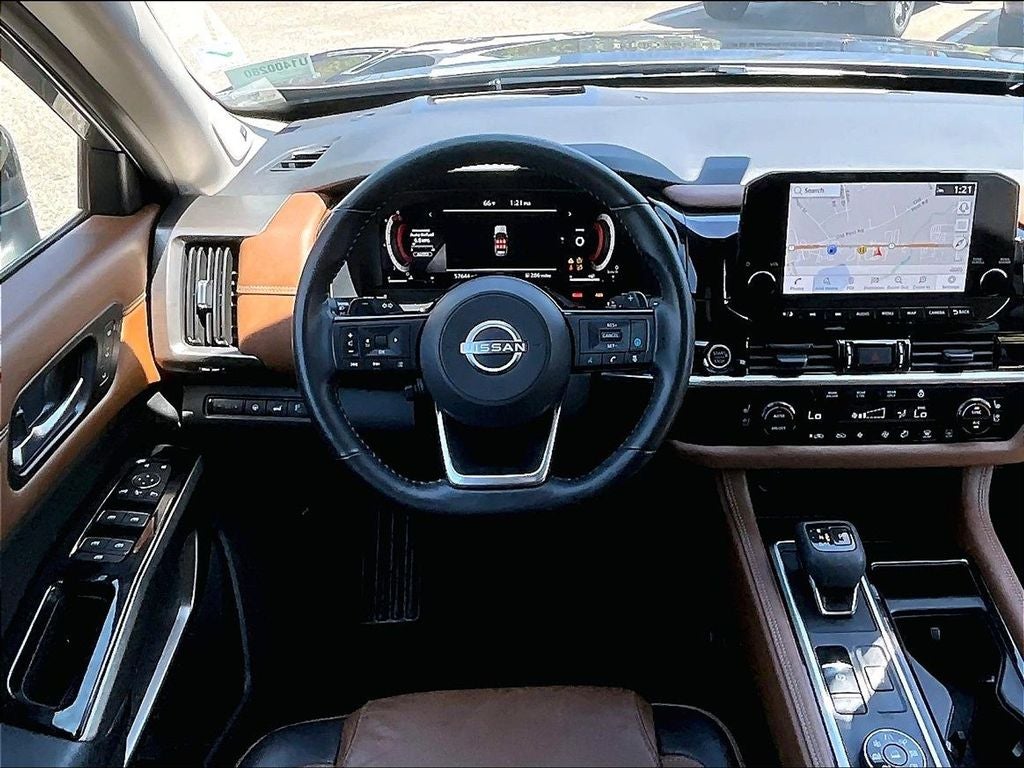2023 Nissan Pathfinder Platinum