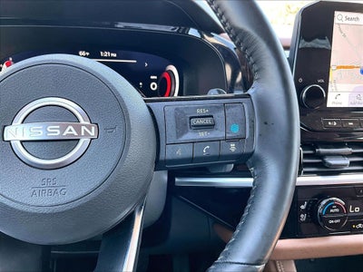 2023 Nissan Pathfinder Platinum