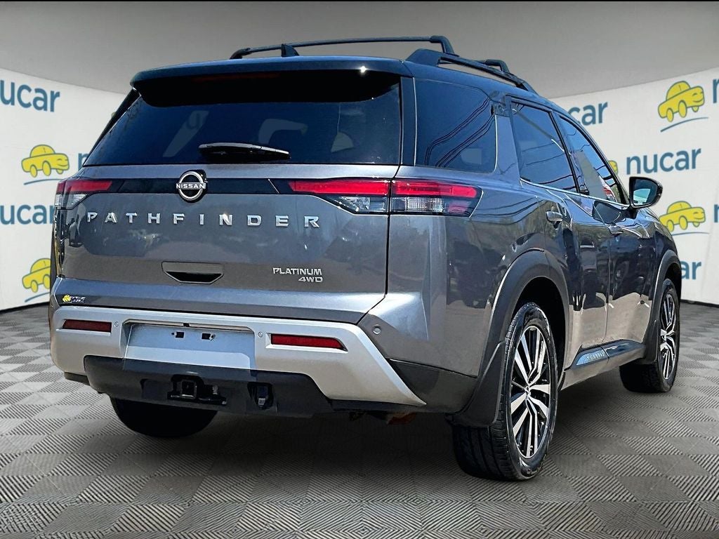 2023 Nissan Pathfinder Platinum
