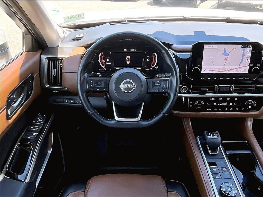 2023 Nissan Pathfinder Platinum