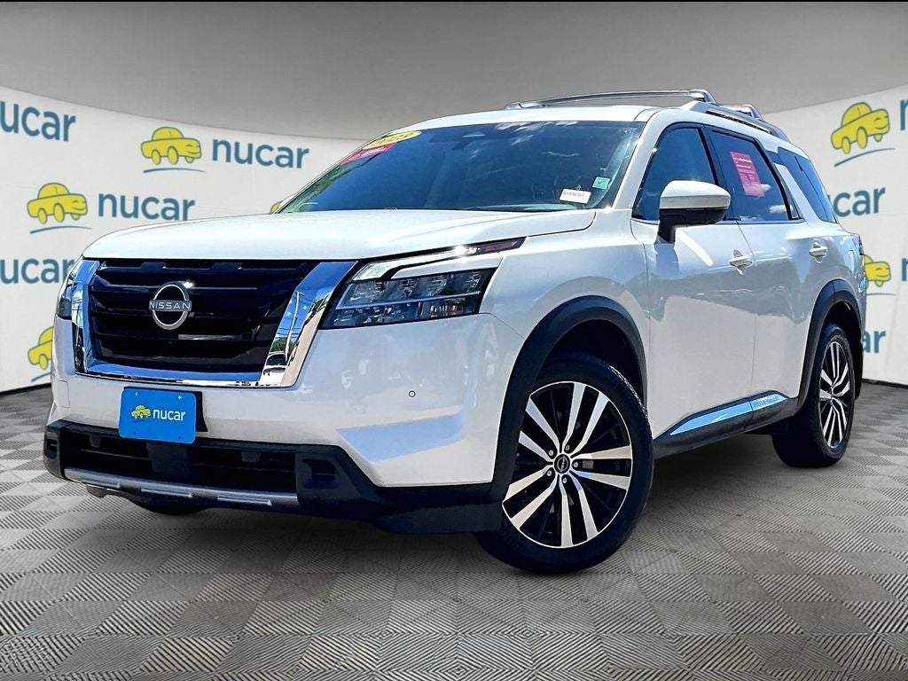 2023 Nissan Pathfinder Platinum
