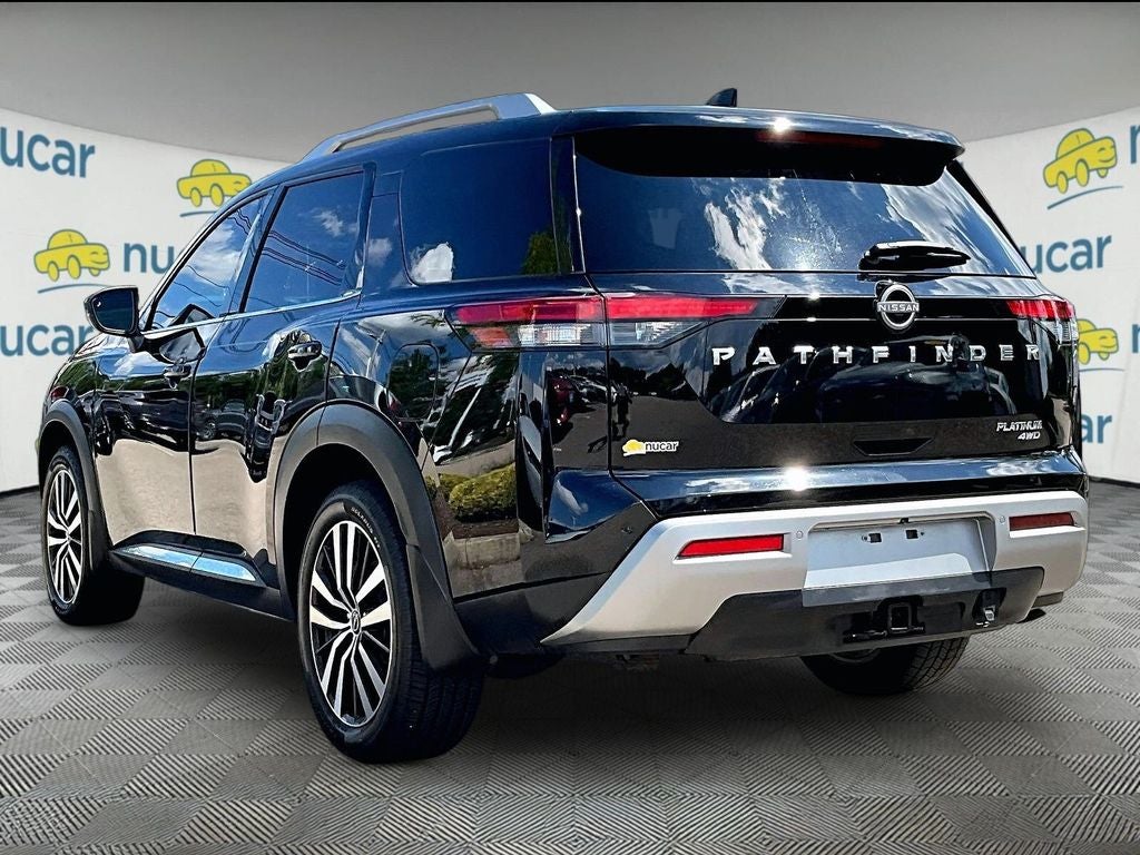 2023 Nissan Pathfinder Platinum