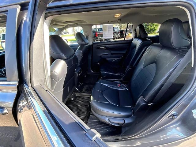 2023 Toyota Highlander XLE AWD (Natl)
