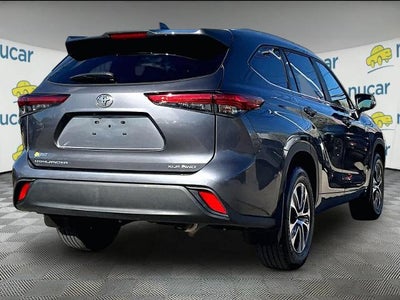 2023 Toyota Highlander XLE AWD (Natl)