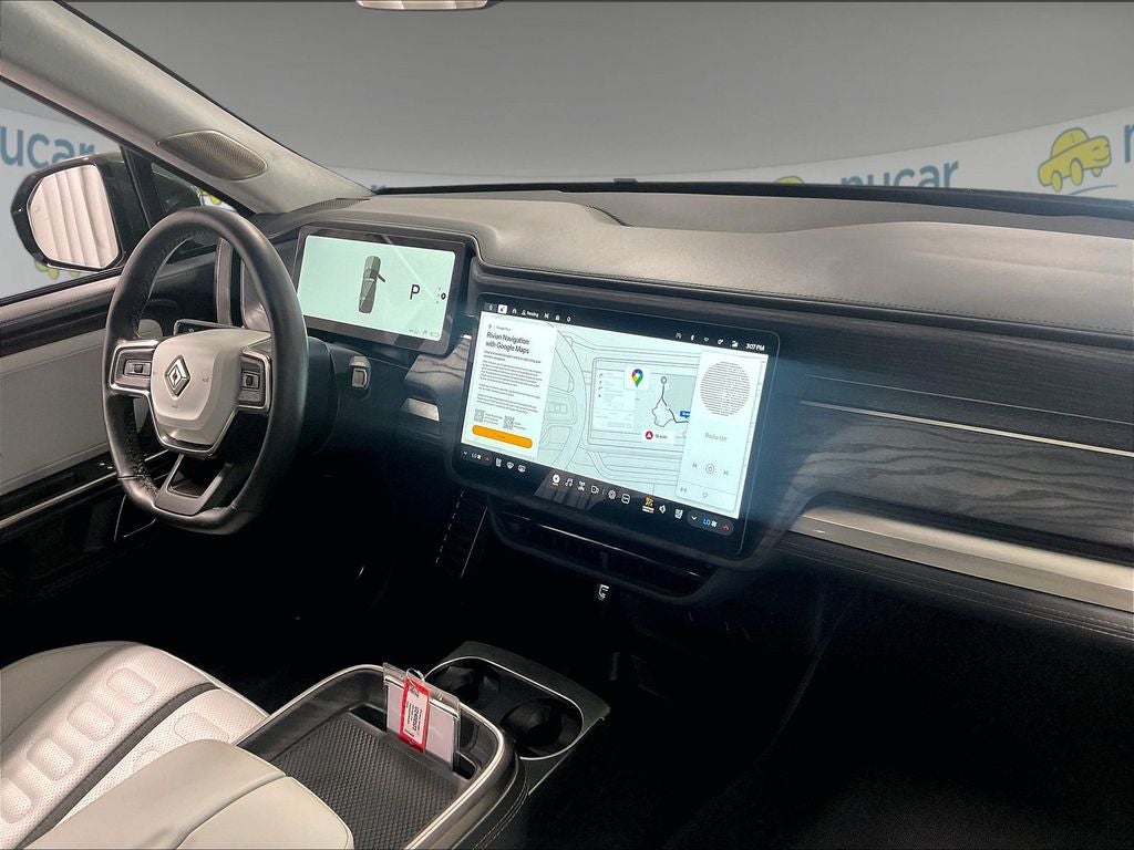 2023 Rivian R1S Adventure