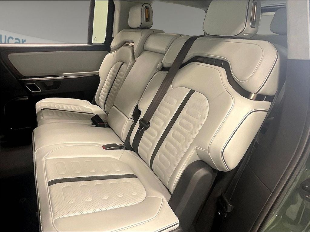 2023 Rivian R1S Adventure