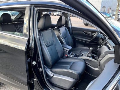 2022 Nissan Rogue Sport AWD SL