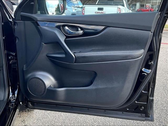 2022 Nissan Rogue Sport AWD SL