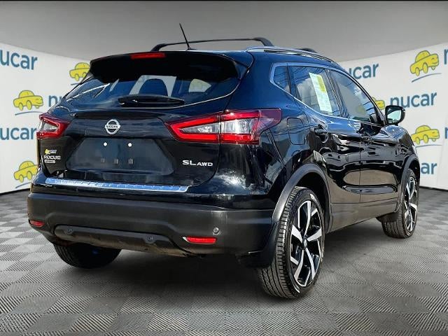 2022 Nissan Rogue Sport AWD SL
