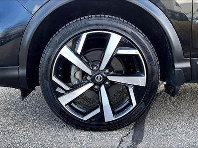 2022 Nissan Rogue Sport AWD SL