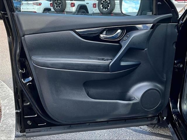 2022 Nissan Rogue Sport AWD SL