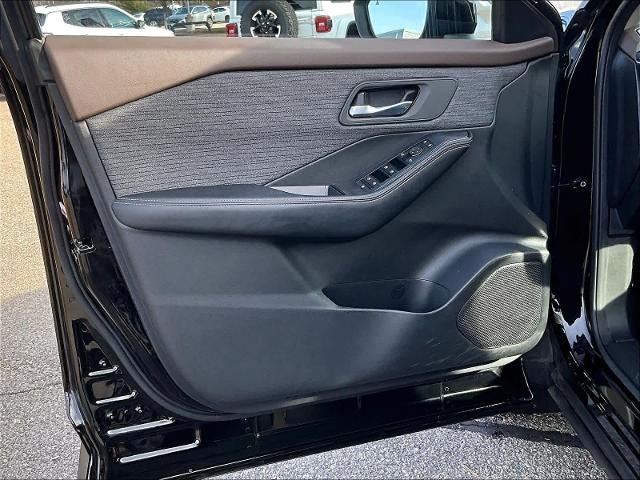 2023 Nissan Rogue AWD SV