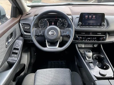 2023 Nissan Rogue AWD SV