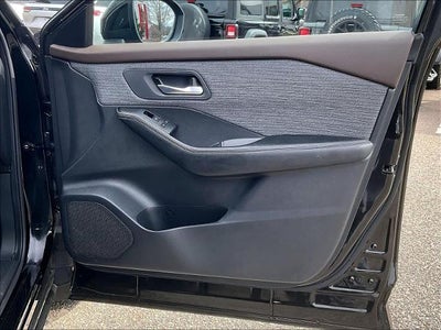 2023 Nissan Rogue AWD SV