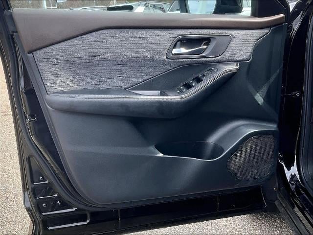 2023 Nissan Rogue AWD SV