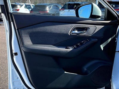 2023 Nissan Rogue AWD SV