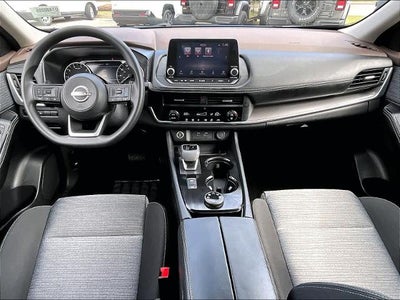 2023 Nissan Rogue AWD SV