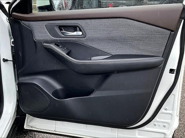 2023 Nissan Rogue AWD SV