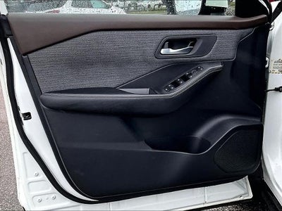 2023 Nissan Rogue AWD SV