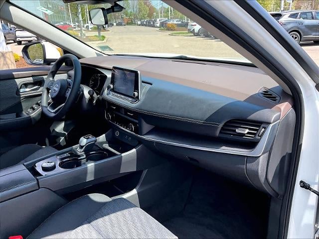 2023 Nissan Rogue AWD SV
