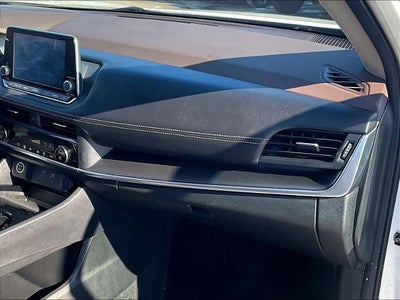 2023 Nissan Rogue AWD SV