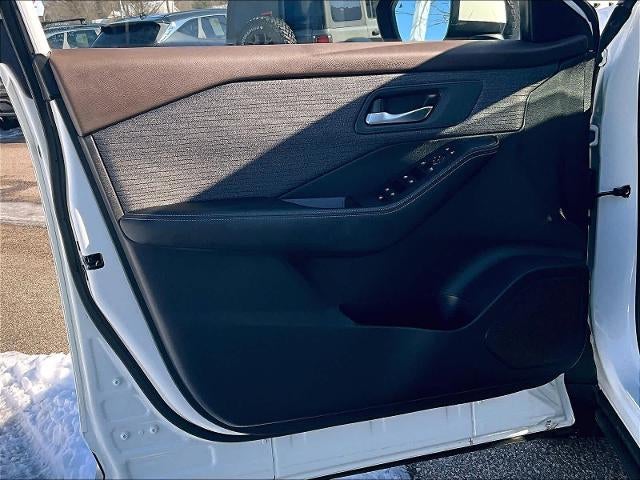 2023 Nissan Rogue AWD SV