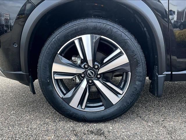 2023 Nissan Rogue AWD Platinum