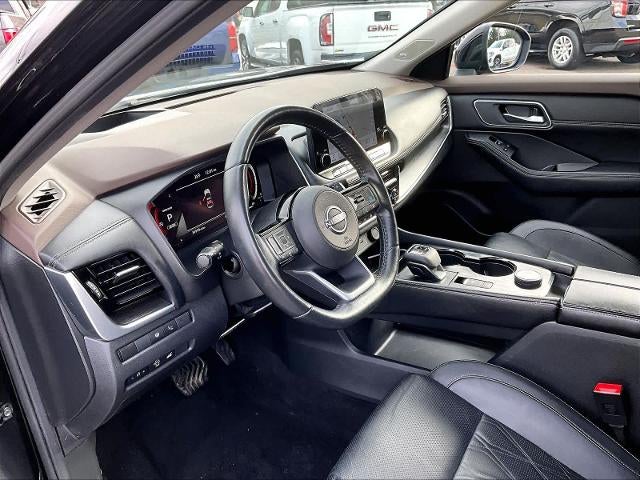 2023 Nissan Rogue AWD Platinum