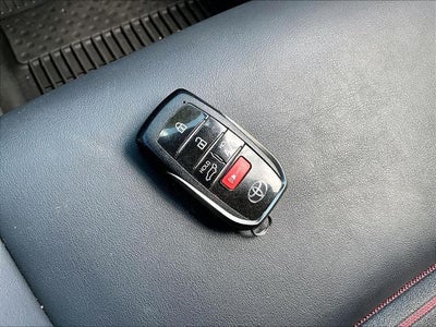 2023 Toyota RAV4 Prime XSE (Natl)