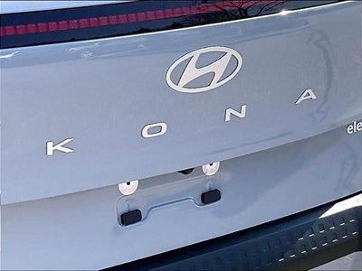 2024 Hyundai KONA Electric SEL FWD
