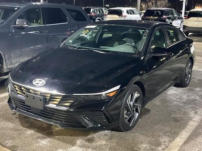 2024 Hyundai ELANTRA SEL IVT