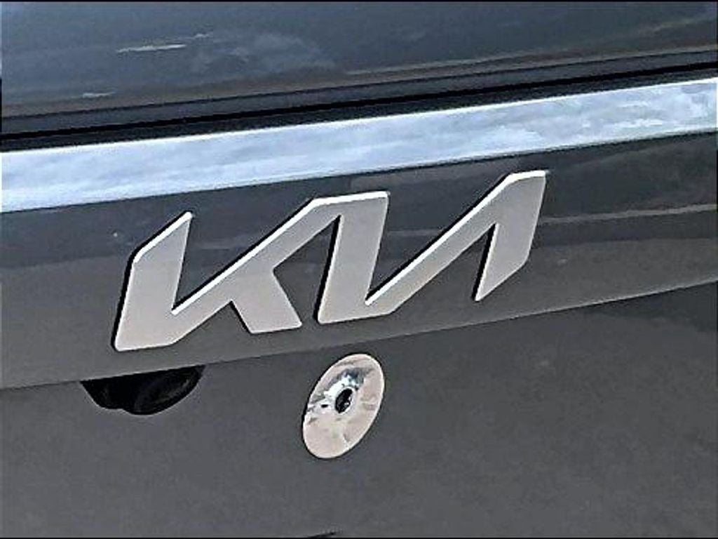 2023 Kia Niro EV Wind