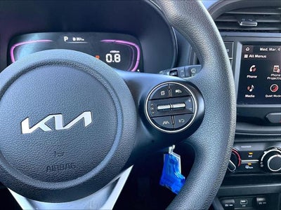 2024 Kia Soul LX IVT